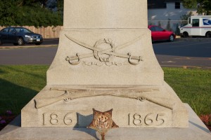 Defenders of the Flag Monument, Plainville