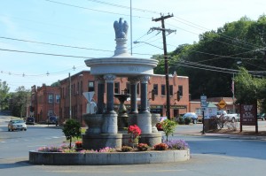 Holt Memorial Fountain, Stafford Springs