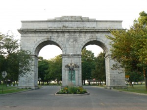 Perry Memorial Arch, Bridgeport