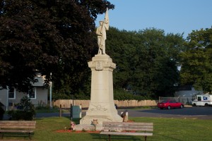 Defenders of the Flag Monument, Plainville