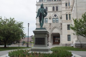 Colonel Thomas Knowlton Monument, Hartford